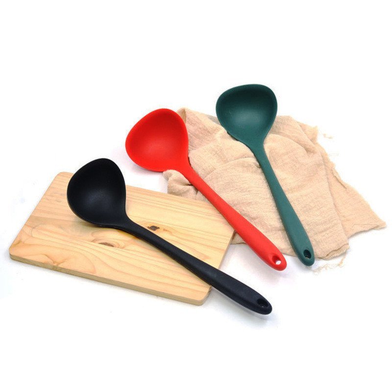 Colher de sopa de silicone multifuncional para cozinha, utensílio de cozinha resistente a altas temperaturas e antiadere