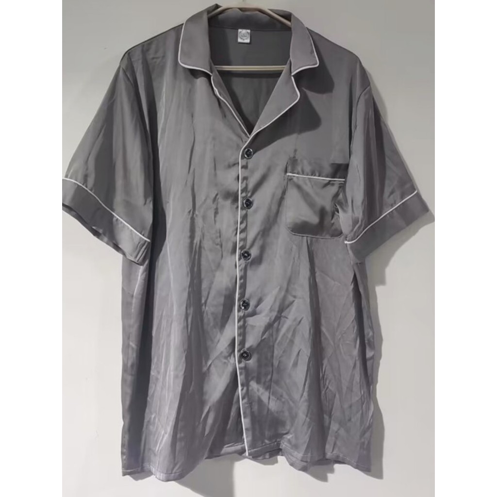 Homens verão 2025 novo estilo Shorts pijamas de manga curta Cardigan de seda gelo estilo fino Homewear imitação de seda 