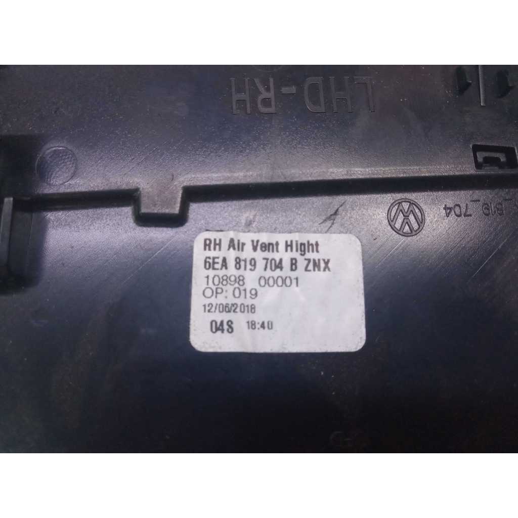 Difusor De Ar Painel Central Direito Volks Polo/virtus Ano