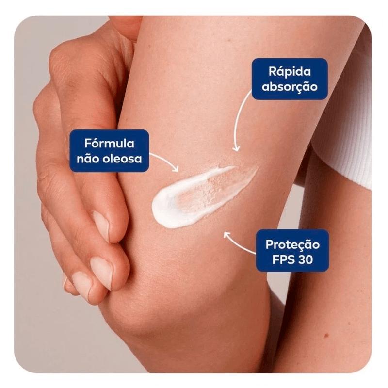 Kit Protetor Solar Nivea Sun Protect&Hidrata FPS30 200ml + Protetor Solar Nivea Sun Protect&Hidrata FPS30 100ml — imagem 2 de 2