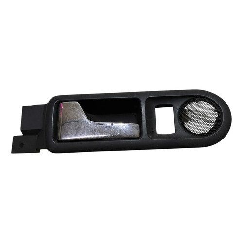 Maçaneta Int Tras Esquerda 3b0839113ak Vw Passat 1999 A 2001 Cromado E Preto Dianteira