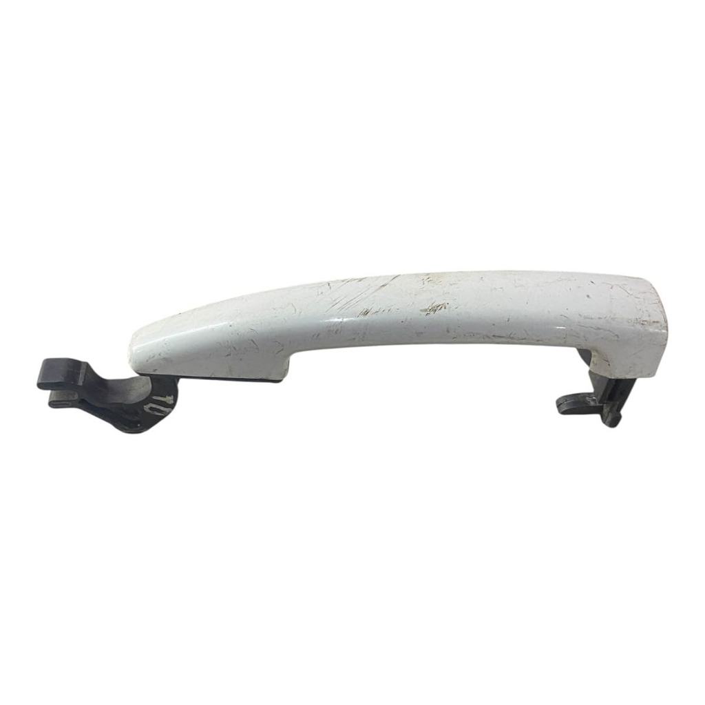 Macaneta Externa Traseira direita Peugeot 208 2013 2019  208 -