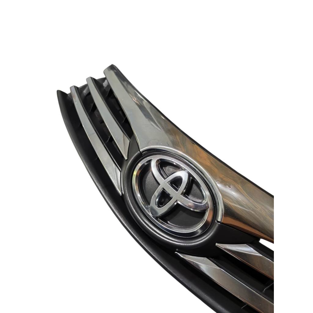 Grade Radiador Corolla 2015 A 2019 Original - Toyota - Corolla - 2015 - PN: 758790870