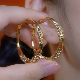 Brincos De Argola Plissados Torcidos Elegantes Com Strass Brilhantes-Postes Prateados 925 , Perfeitos Para Festas E Glam