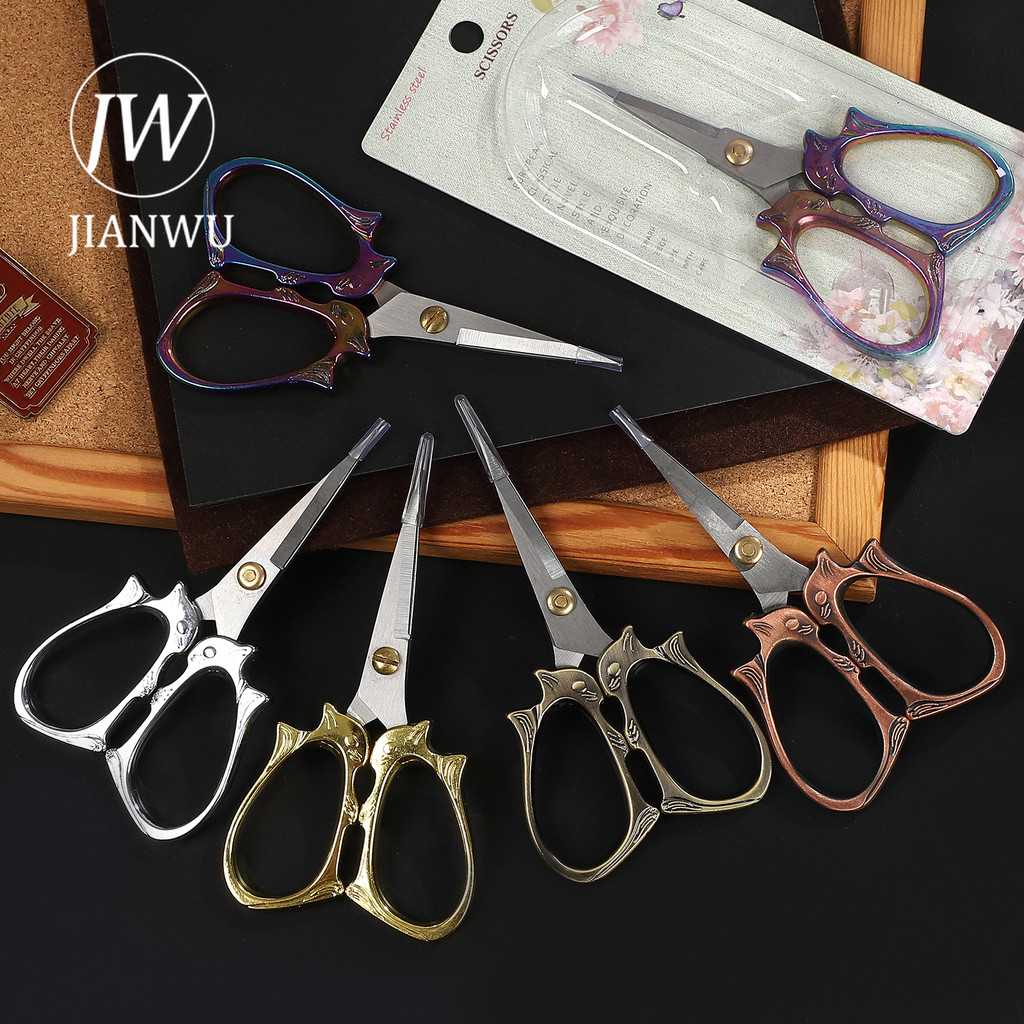 JIANWU Tesoura Antiga Em Forma De Esquilo Material Vintage Ferramentas De Corte De Colagem Criativo DIY Diário Supriment
