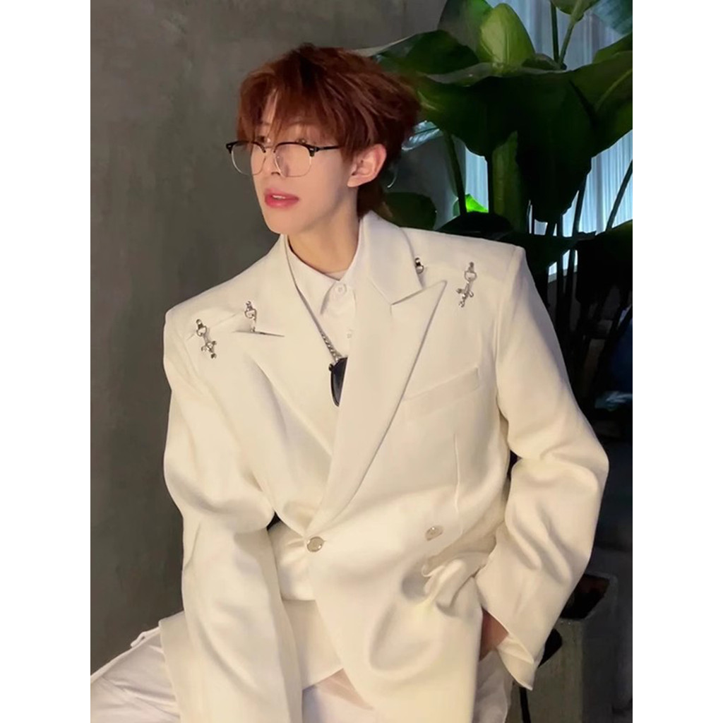 Terno de botão de avião de Metal branco masculino primavera outono estilo versão coreana Design moderno sentimento bonit