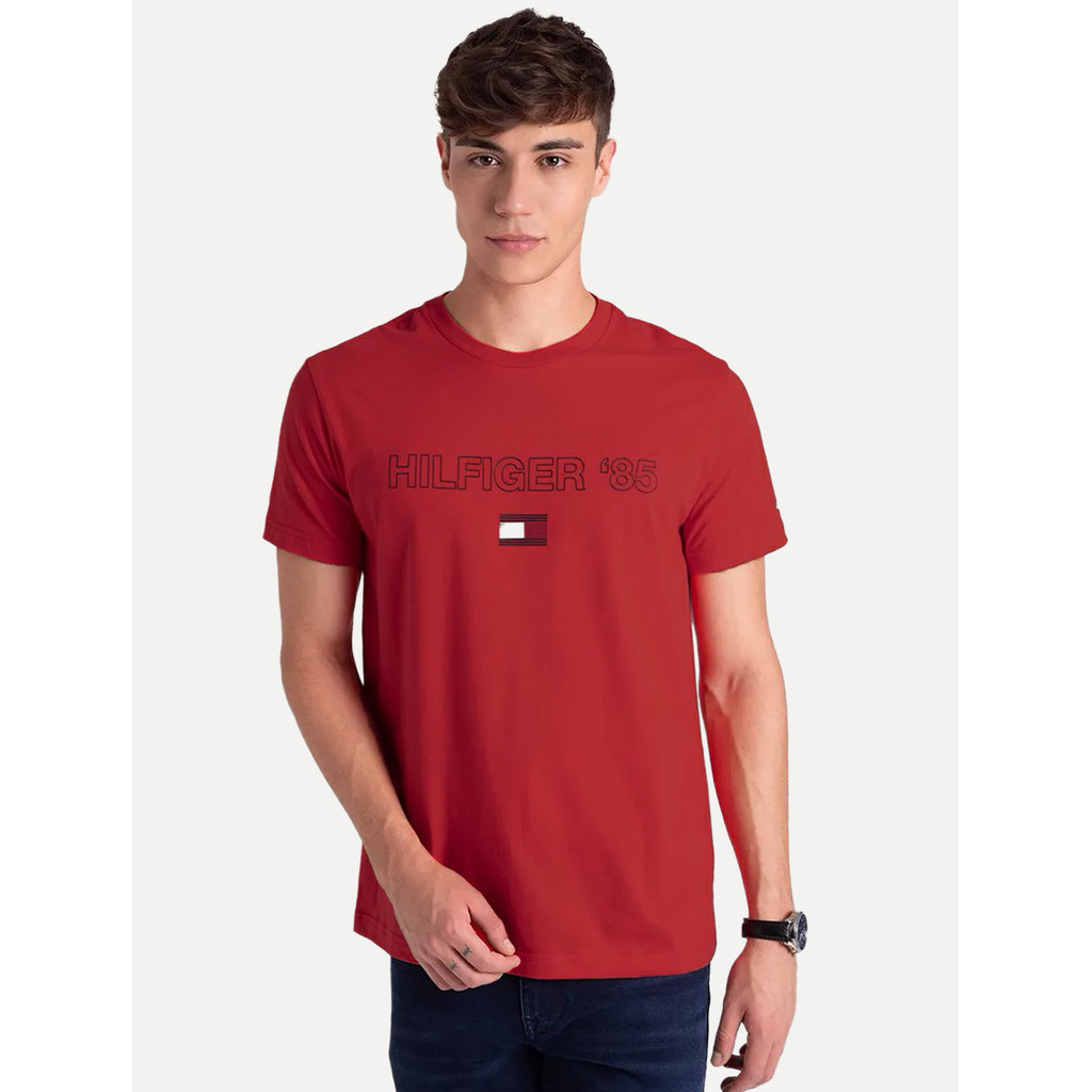 Camiseta Tommy Hilfiger Original Regular Masculina Essential '85 Vermelha