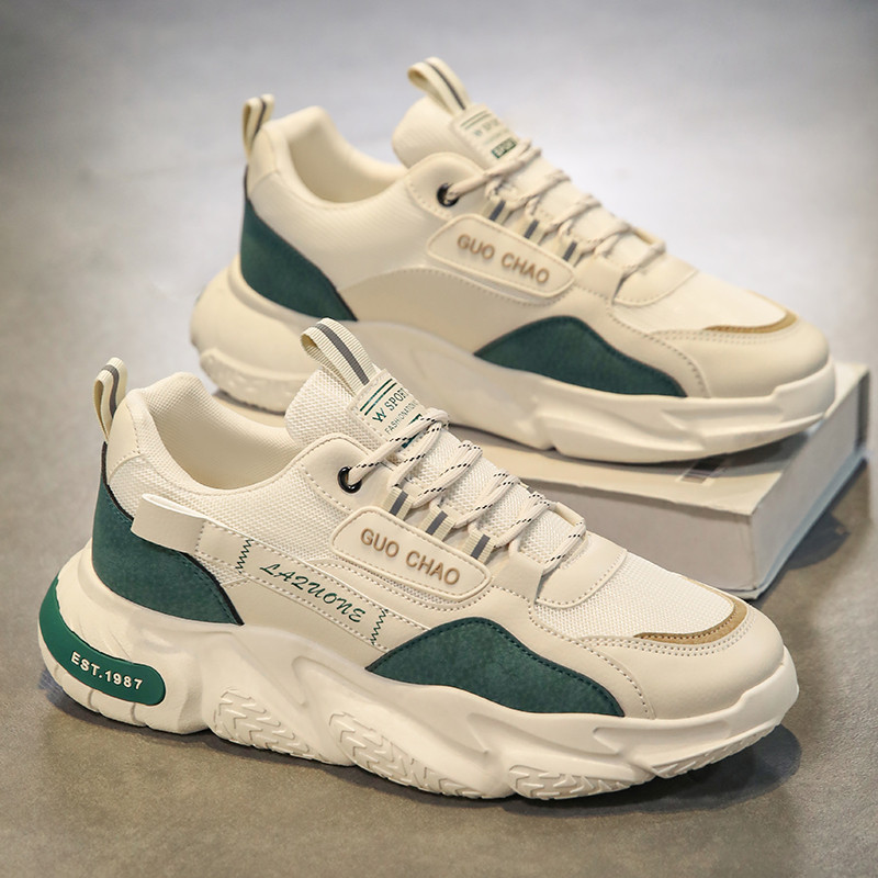 Sapatos masculinos 2026 novo estilo verão malha respirável All-Match sapatos esportivos casuais adolescentes de sola gro