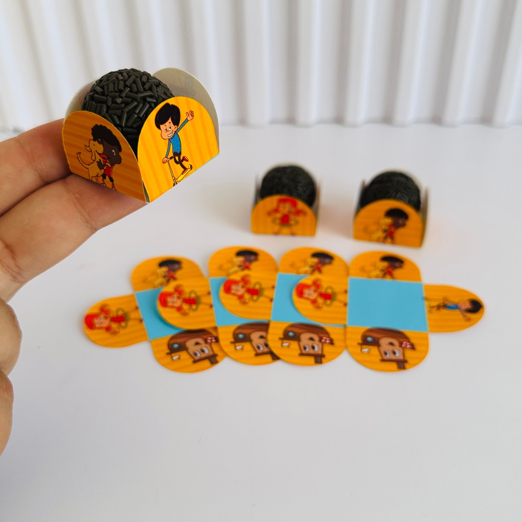 Forminha de Doces Três Palavrinhas /Personalizada no Tema /Lembrancinha de Festa /Aniversário