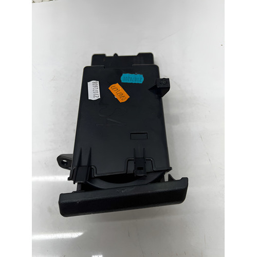 Porta Copos Painel L.direito Toyota Hilux Sw4 2020 Preto