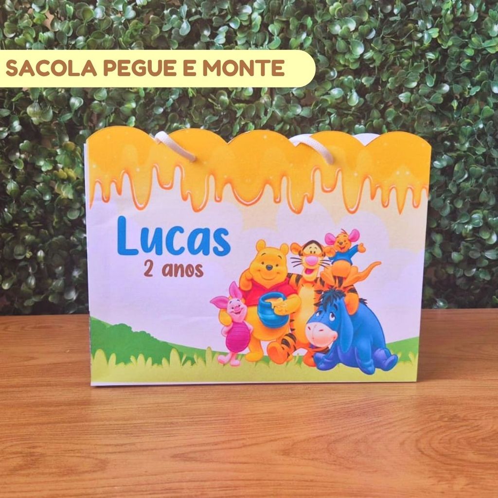 Sacola personalizada URSINHO POOH | Lembrancinhas personalizadas | Mimos | Aniversário infantil | (PEGUE E MONTE)