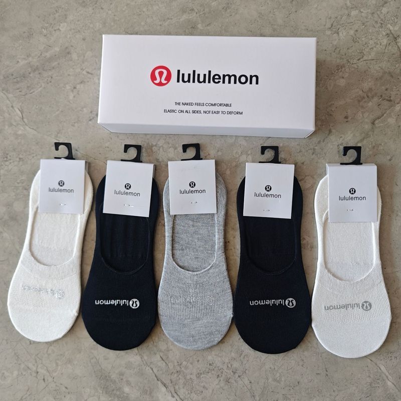 Novo produto Street Wear Lulu invisível barco meias femininas cor sólida preto branco cinza boca rasa meias antiderrapan