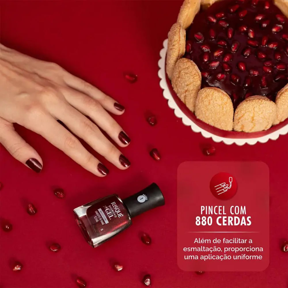 Detalhes do Esmalte Risqué Diamond Gel Charlotte De Romã 9,5ml