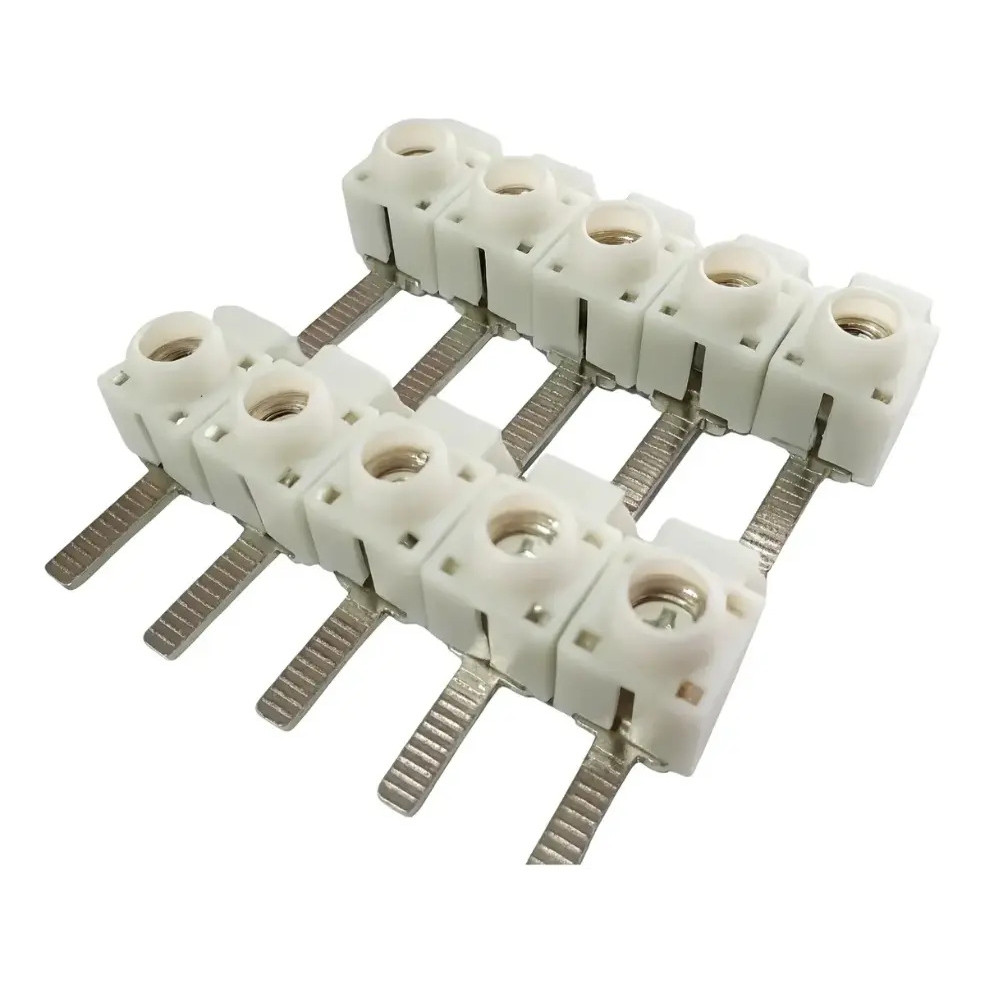 10 Conector Genérico Saída Frontal Disjuntor 6 a 25mm Branco — R$ 59,00 em Shopee