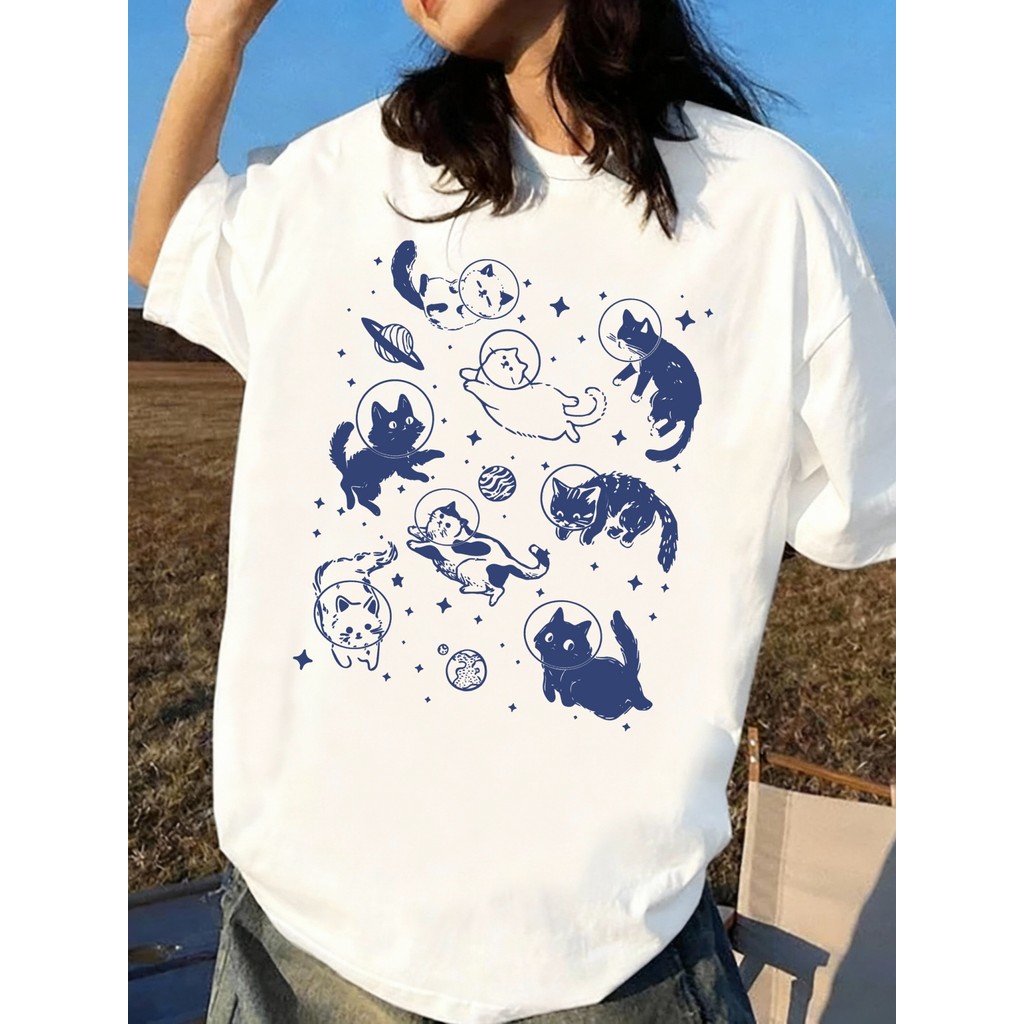 「BR.Moonlight」Camiseta Feminina Astronauta Gatos Espaco Estampa Grafica Divertida Moderna Confortavel Moda Casual Verao