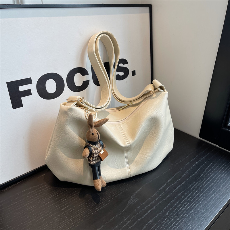 Charlit Keitn Bolsa Feminina 2026 Novo Estilo Bolsa Feminina nas Axilas Bolsa Feminina Bolsa Mensageiro de Couro Genuíno