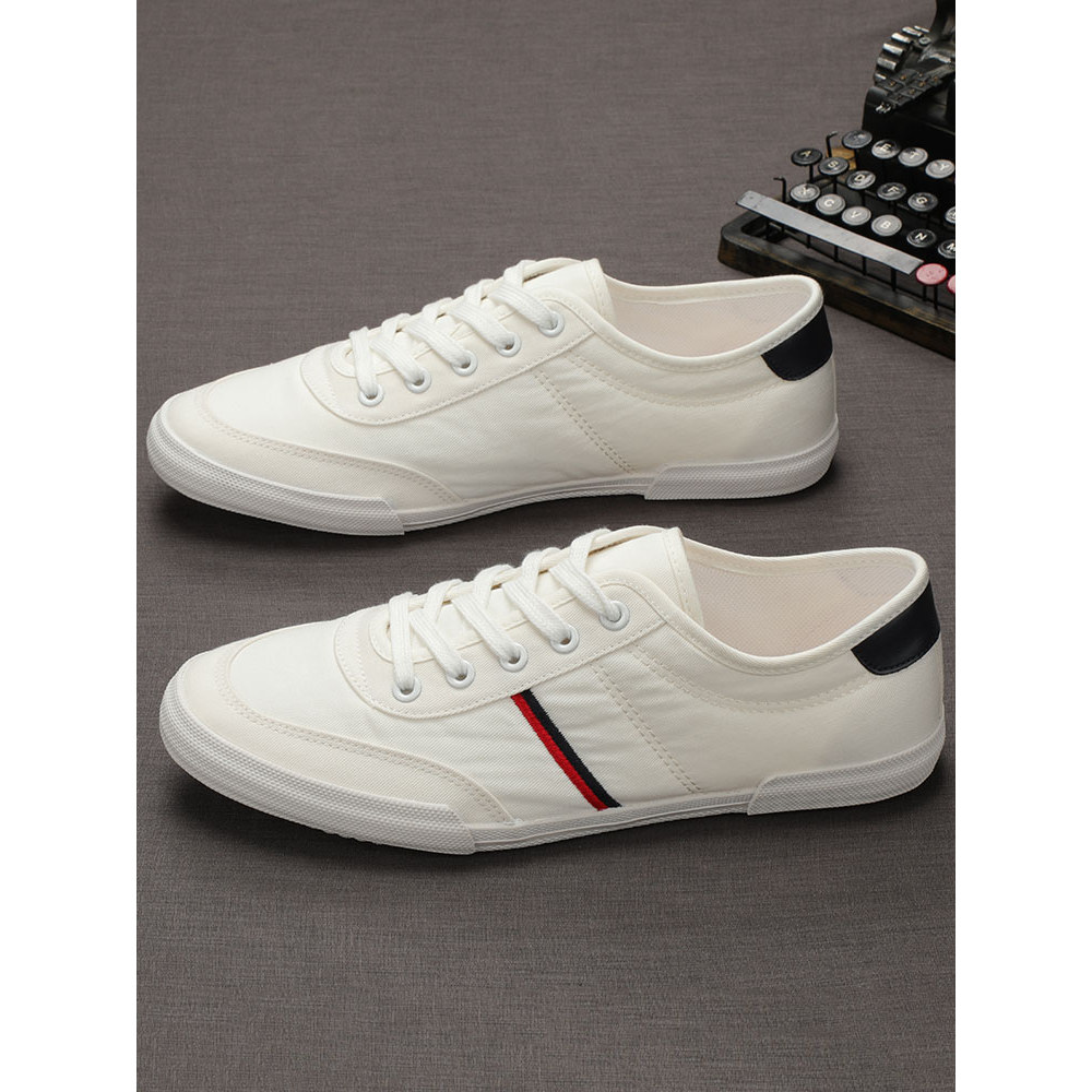 Sapatos brancos pequenos masculinos na moda sapatos masculinos respirável versão coreana sapatos casuais masculinos sola
