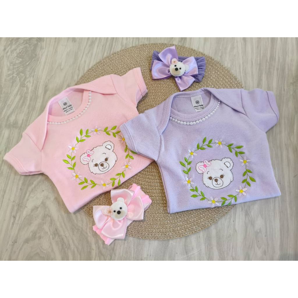 body bebê menina + tiara de cabelo ursinha flores em Oferta na Shopee