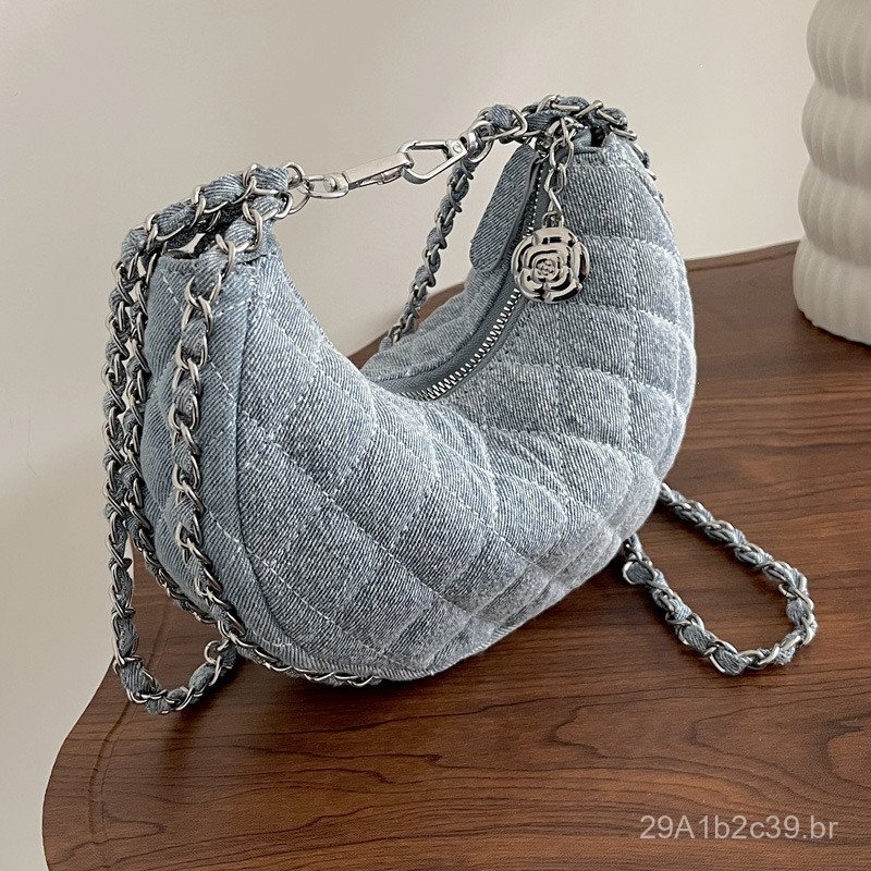 Bolsa de jeans para mulheres, nova bolsa transversal acolchoada com corrente, moda 2023, bolsa casual de verão versátil