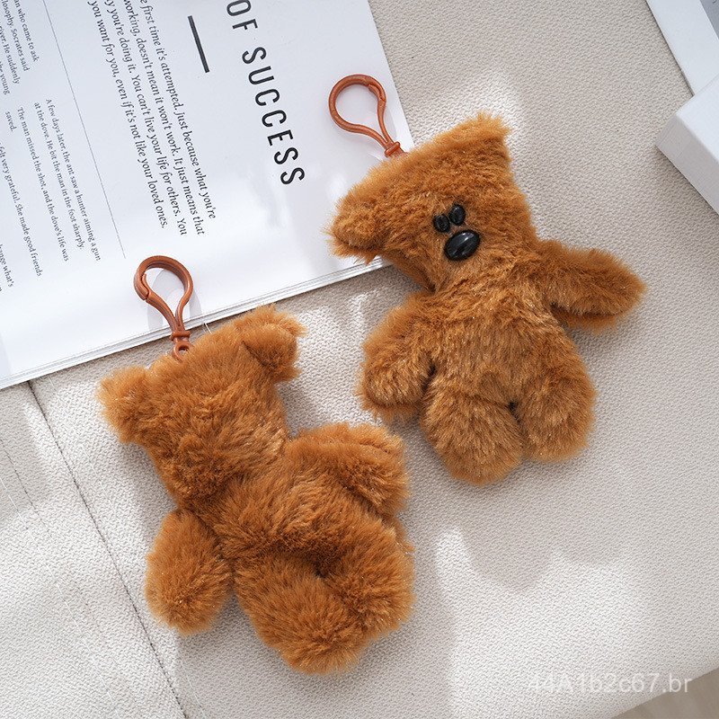 Brinquedo de pelúcia criativo do Urso Mr. Bean com som de apito, adequado para pendurar em bolsas e mochilas.