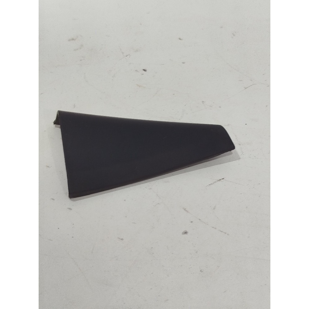Acabamento Porta Traseira Direita Honda Fit 2015/2025 72940t