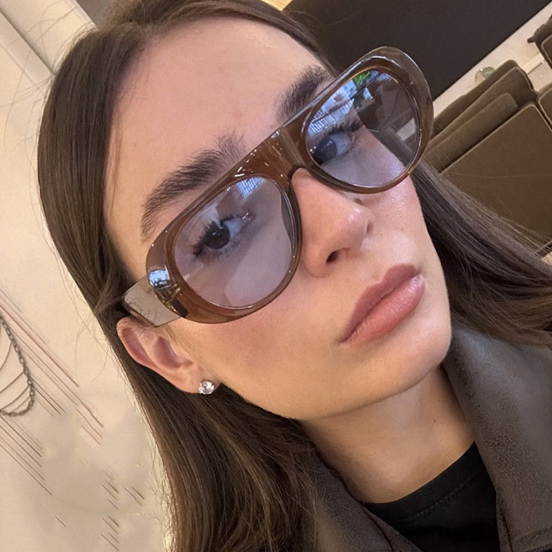 2026 Óculos de Sol Novos Óculos de Sol de Grande Armação Cor Jelly Óculos de Sol Personalizados Simples Retro