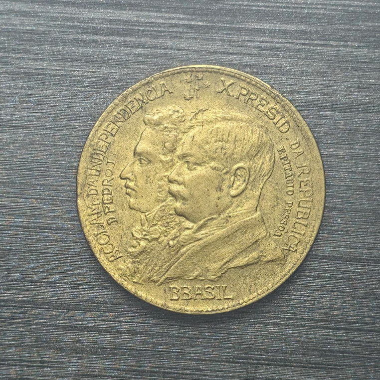 Moeda de 1000 Réis BB, 1922, Comemorativa ao Centenário da Independência, com Erro BBasil, Sob/FC, Escassa!