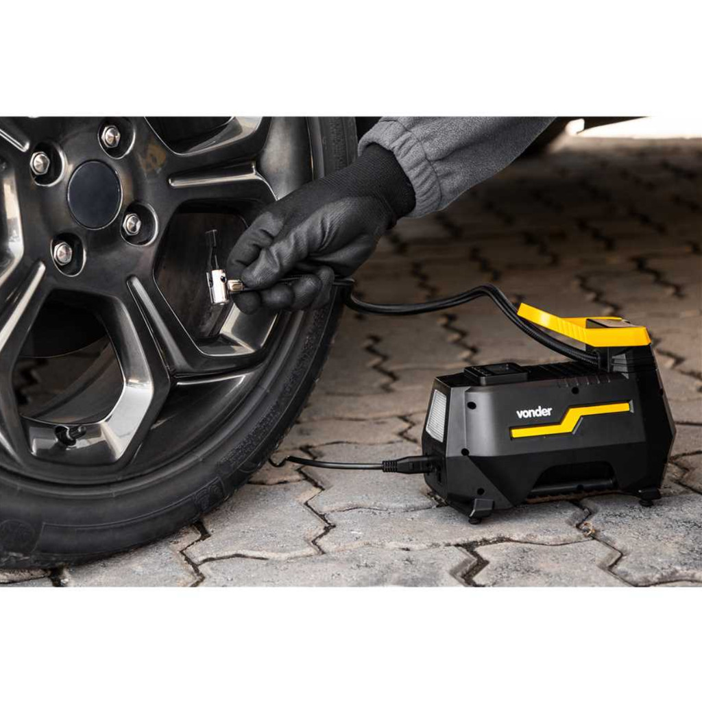 Compressor De Ar Automotivo Cav150 Bivolt Automático Vonder Encher Pneu Carro Bicicletas Bolas Boias