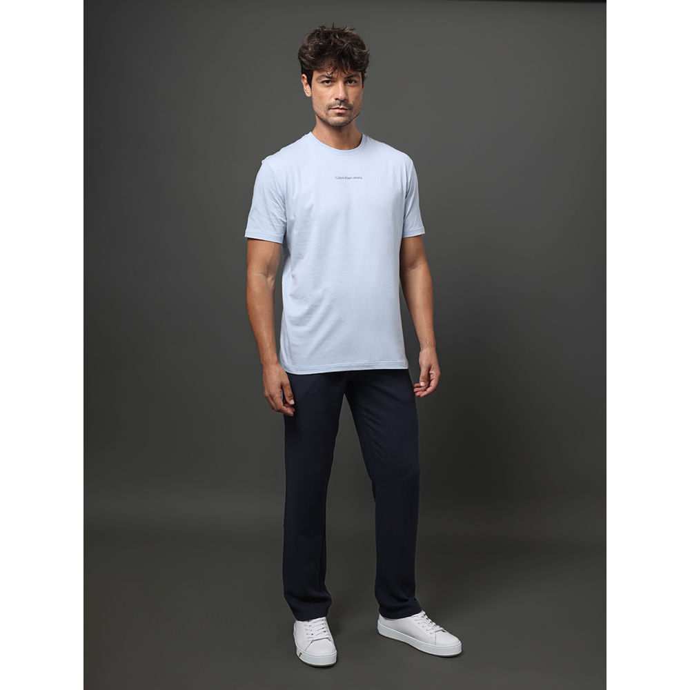 Detalhes do Camiseta Masculina Logo Centralizado Calvin Klein Jeans - Lavanda