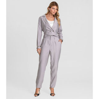 Calça Feminina Cenoura Alfaiataria Dianna Cinza em Oferta na Shopee