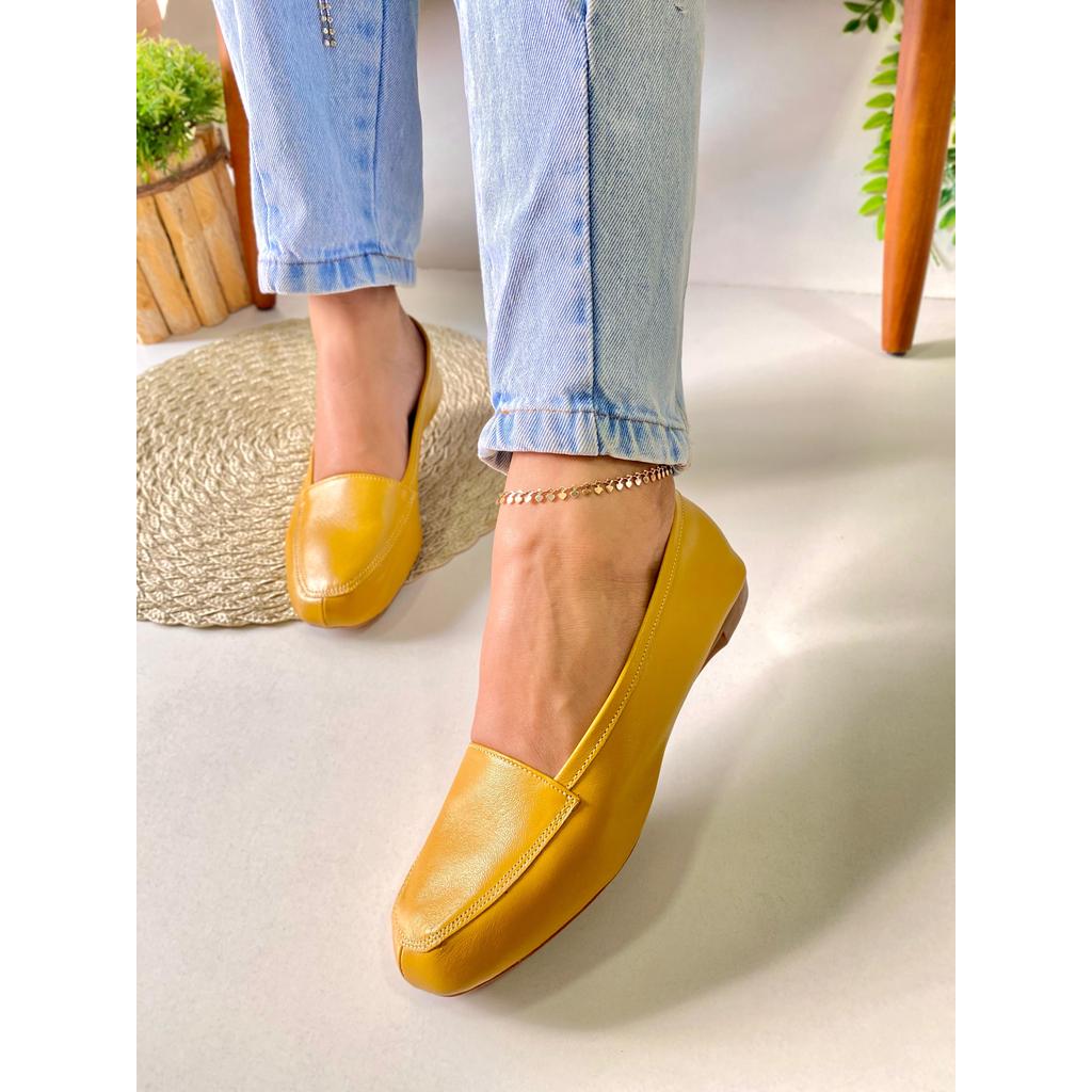 Mocassim Feminino Amarelo Mostarda Couro Legítimo Sapatilha Bico Quadrado Marca Nilza Camargos