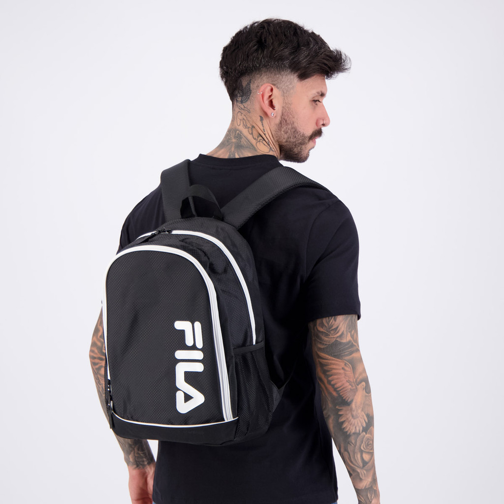 Mochila Fila College Letter Preta em Oferta na Shopee