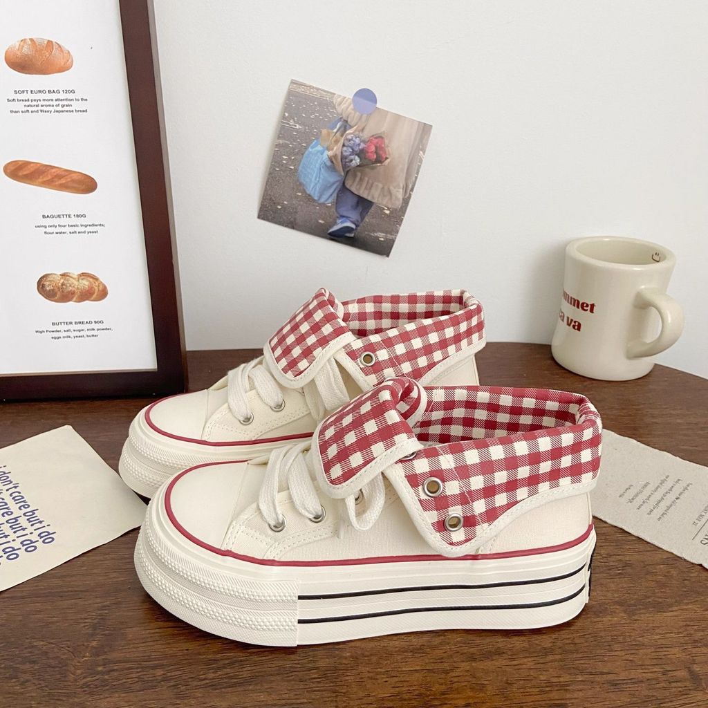 Novos tênis esportivos femininos 2025, tênis de lona branca xadrez da moda para o outono, tênis femininos de estilo core