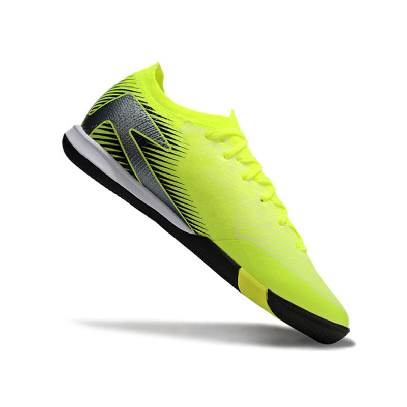 332001 Botas de futebol Masculino Assassin IC Flat Interior Room Futsal Streetgato Reactgato Gato Lunar