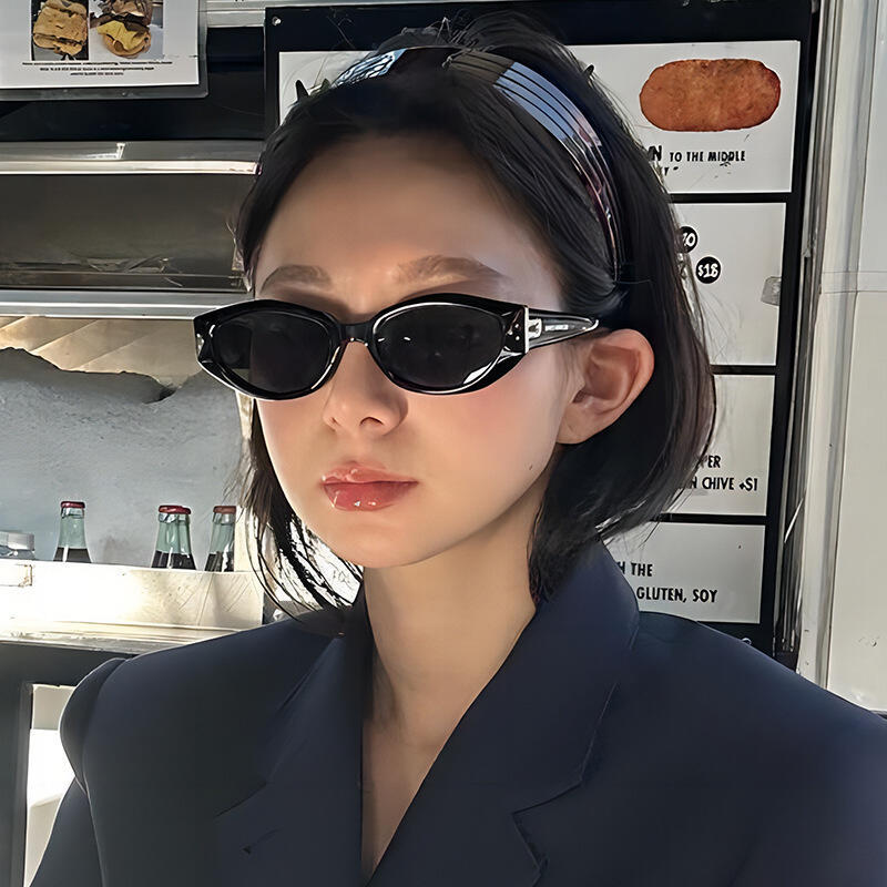 Novos Óculos de Sol Quadrados Pequenos Y2K para Mulheres, Óculos de Sol Estilo Olho de Gato, Óculos de Sol da Moda para 