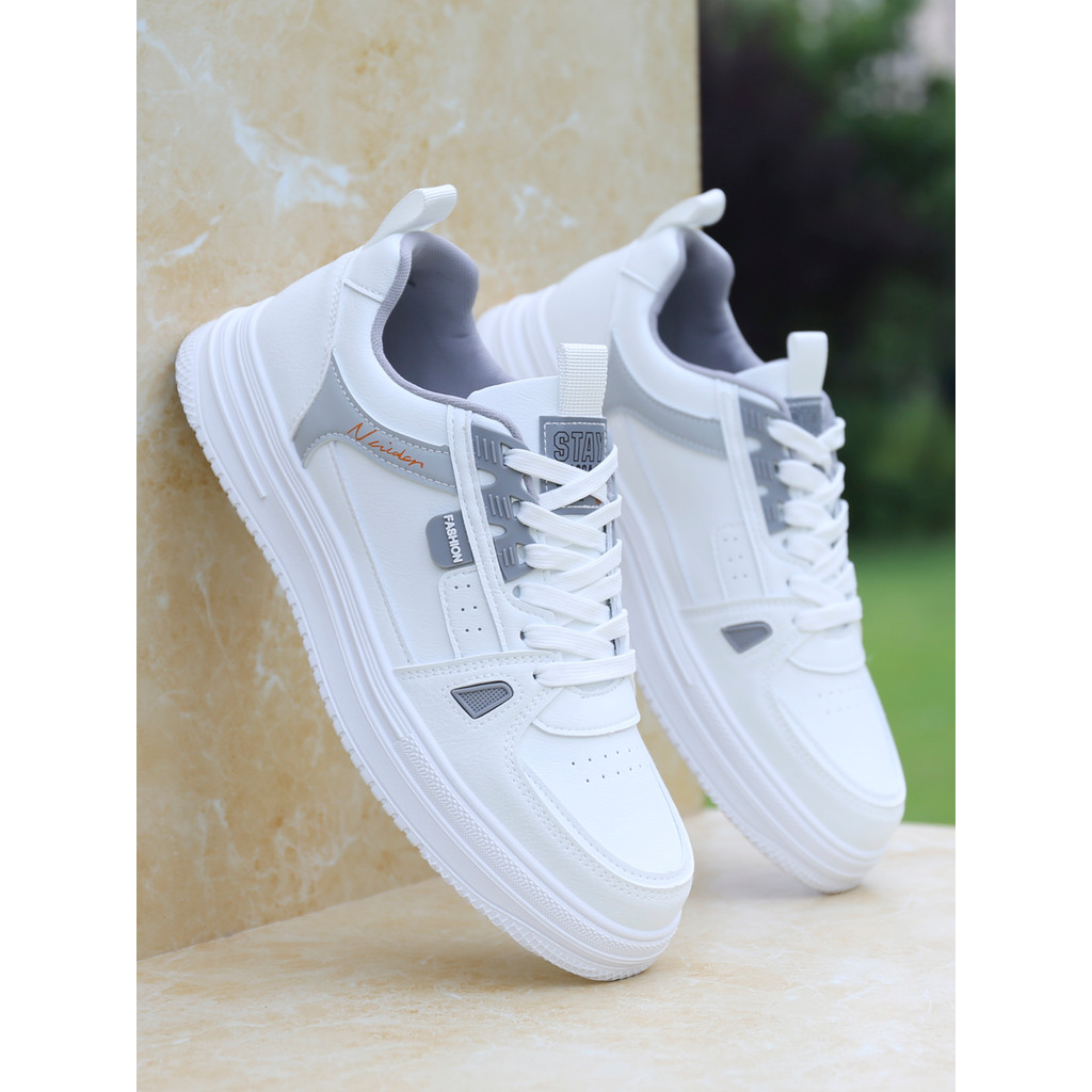 Sapatos masculinos primavera 2026 novo estilo tênis respirável sapatos esportivos All-Match sapatos masculinos de sola m