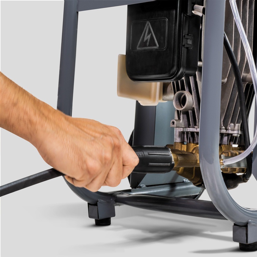 Detalhes do Lavadora de alta pressão 2.175 libras monofásica - HD6/15 CAGE PLUS - Karcher
