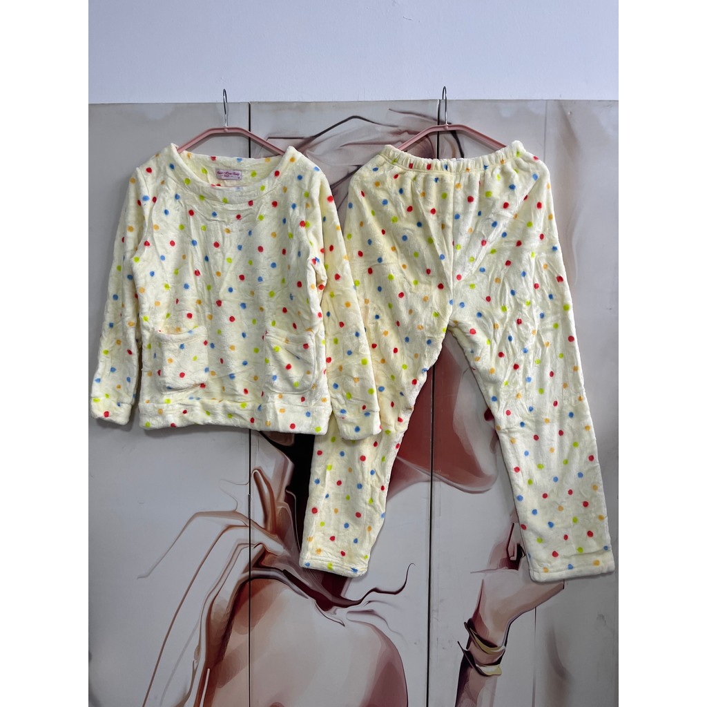 2025 novo estilo senhoras pijamas outono inverno em torno do pescoço manga longa Coral velo flanela bolinhas senhoras Pl