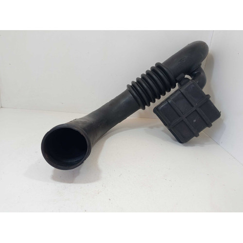 Mangueira Duto Filtro De Ar Ford Fiesta Courier 96bf9u512ae
