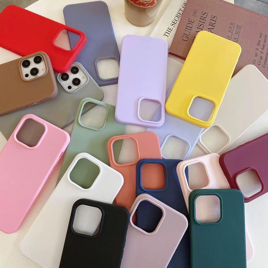 Kit 3 ou 5 Capas de Silicone para iPhone 11–17 Pro Max – Câmera Aberta, Cores Masculinas Aleatórias