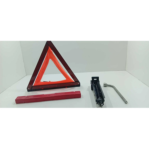 Kit Macaco Mecânica Triângulo Chave Volkswagen Up 2014/2020