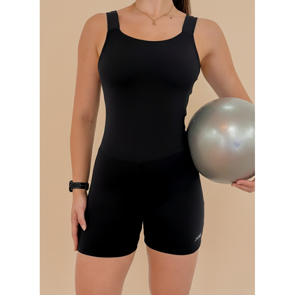 Macaquinho fitness feminino preto, curto, alças largas, costura reforçada zero transparência modelador poliamida premium
