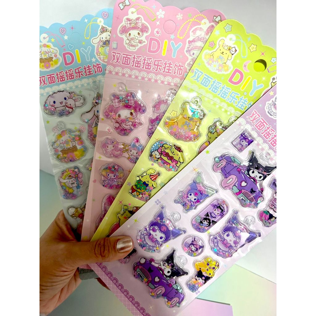 Adesivos colecionaveis - Turma da Hello Kitty 3D com agua Shaker e chaveiro