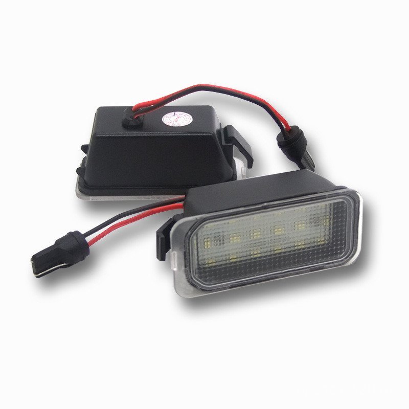 Fábrica de luzes de placa de licença oferece estoque adequado para a luz de placa LED Ford JA8 Kuga e conjunto de luz de