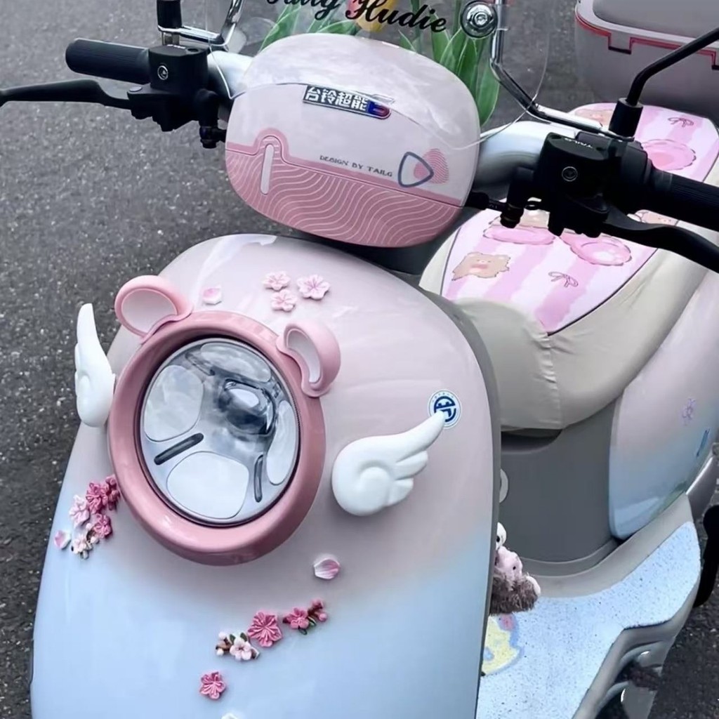 Adesivos Decorativos Fofos para Carro com Asas de Anjo e Orelhas de Gato para Motocicleta Elétrica