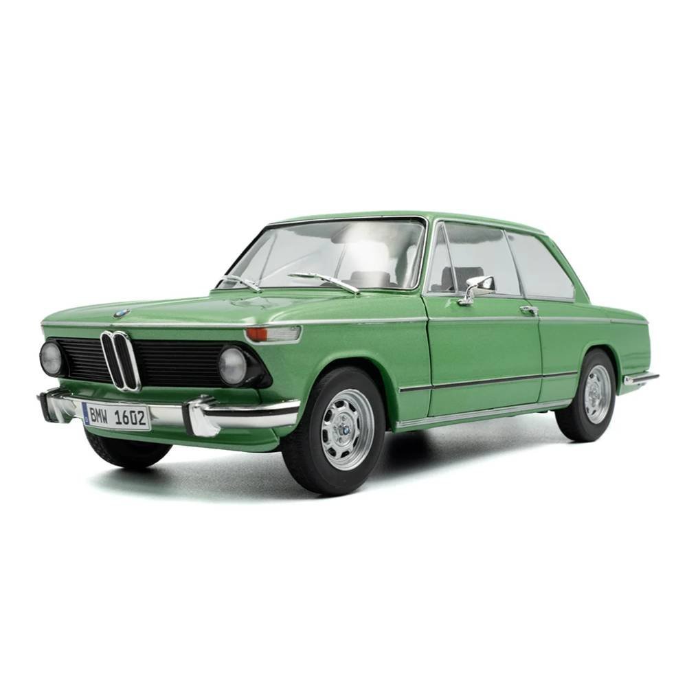 Miniatura Carro BMW 1602 (1971) - Verde - 1:18 - Solido