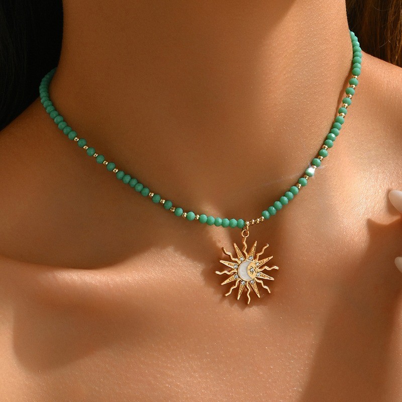 Vintage Dourado Sol Pingente Colar Para Mulheres Elegante Turquesa Contas Corrente Gargantilha Pescoço Declaração Festa em Oferta na Shopee