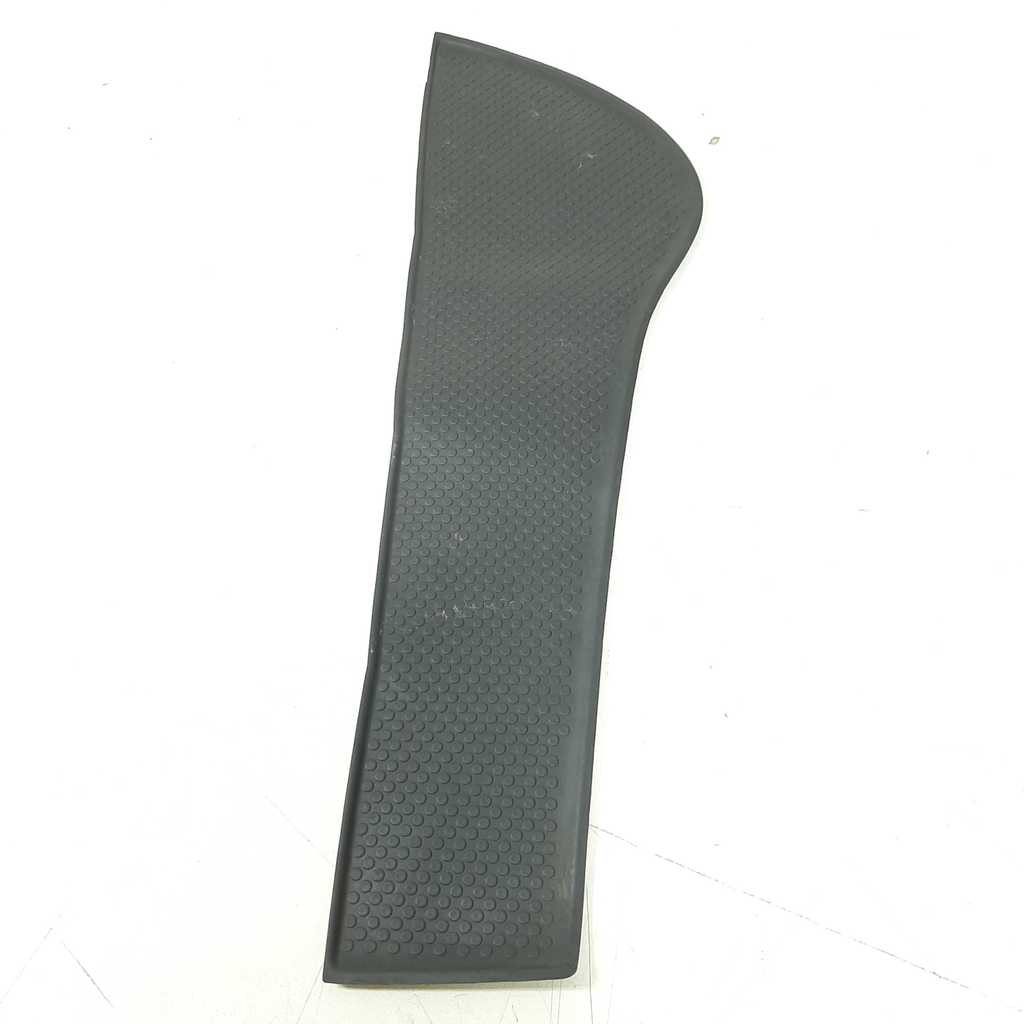 Tapete Forro Porta Dianteira Direita Vw Jetta 2012 Original Preto