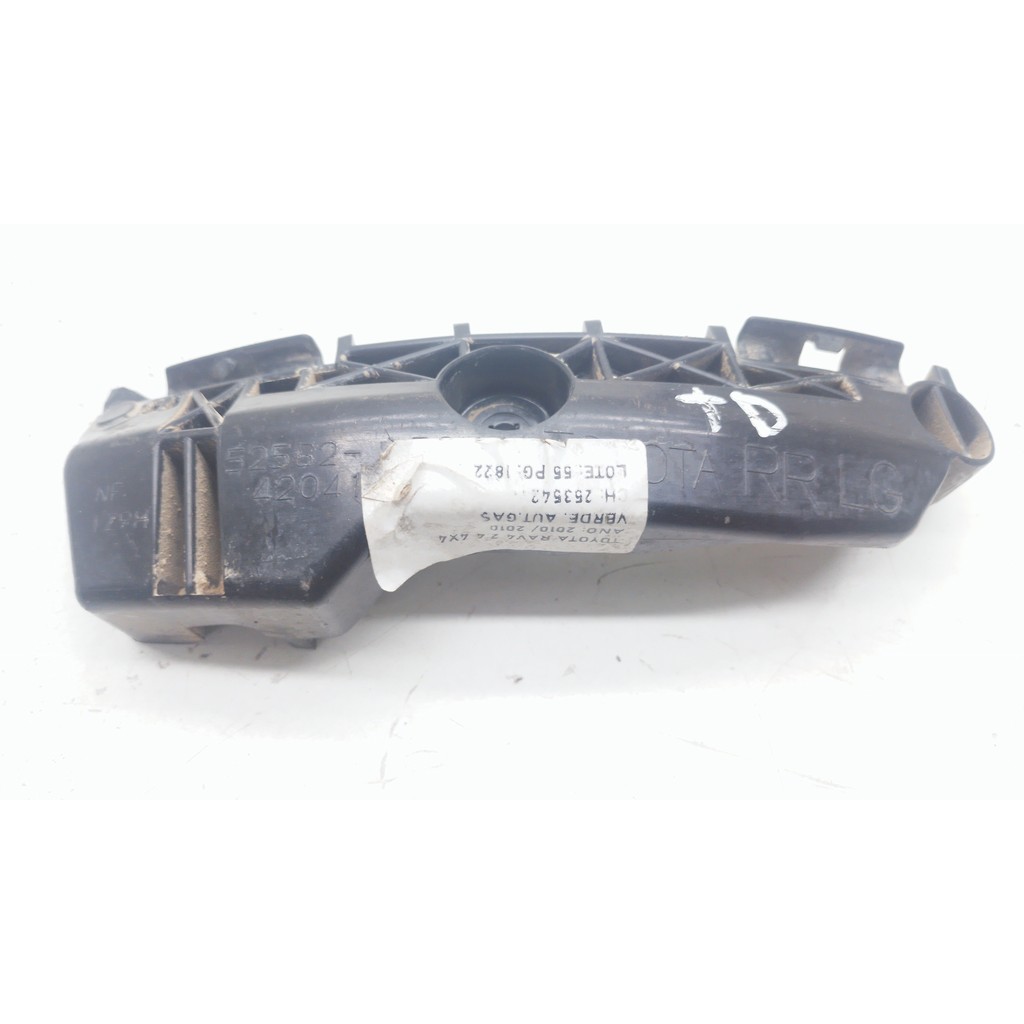 Guia Direito Parachoque Traseiro Toyota Rav4 2.4 4x4 2010
