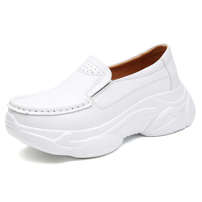 Um sapato feminino único Fu Xiaobai Le sola sapatos aumentando Pedal de balanço sapatos femininos respirável
